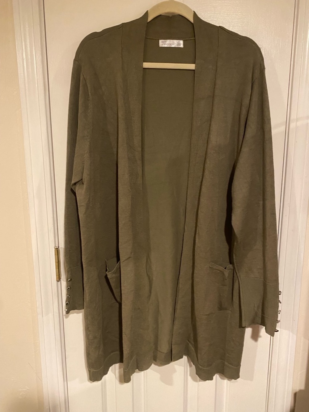 89th & Madison Olive Green Open-Front Knit Cardigan